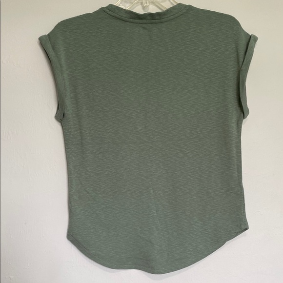 Women's Marled Essentials Green Casual Top - Picture 5 of 8